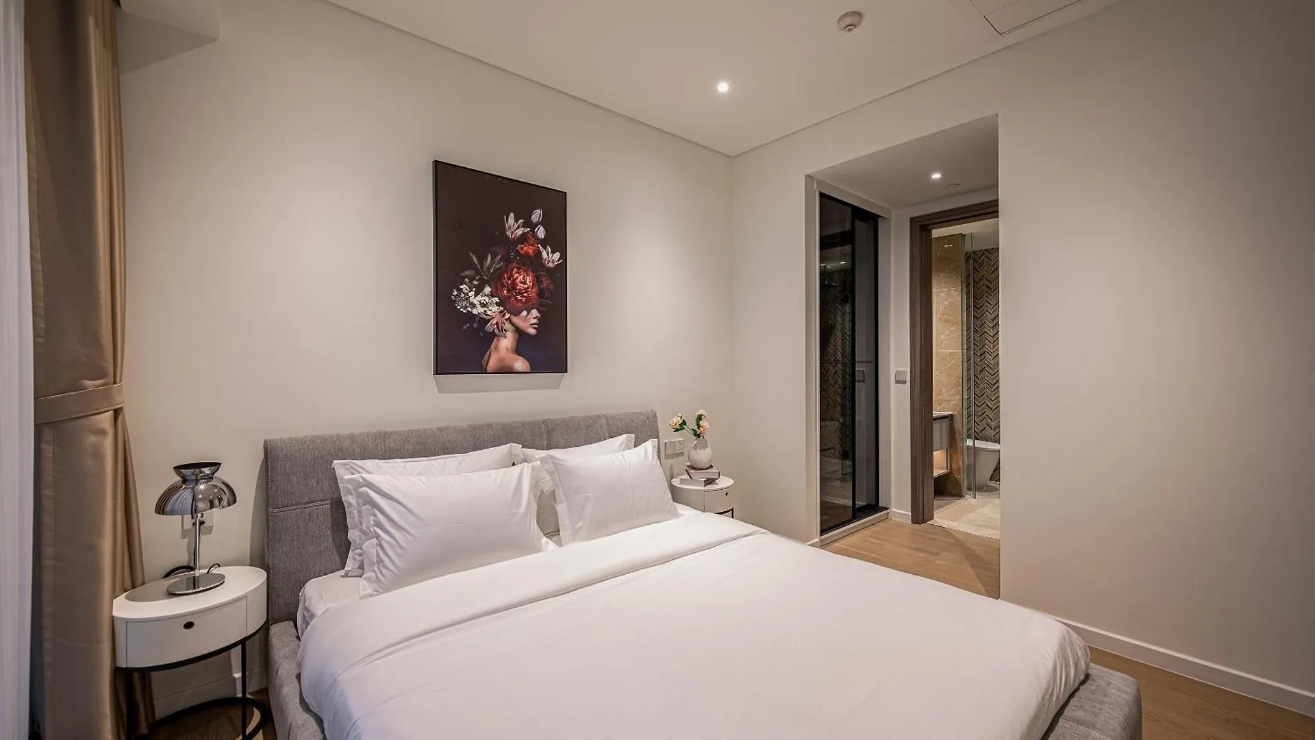Opera Saigon Suites Ho Chi Minh City Apartment