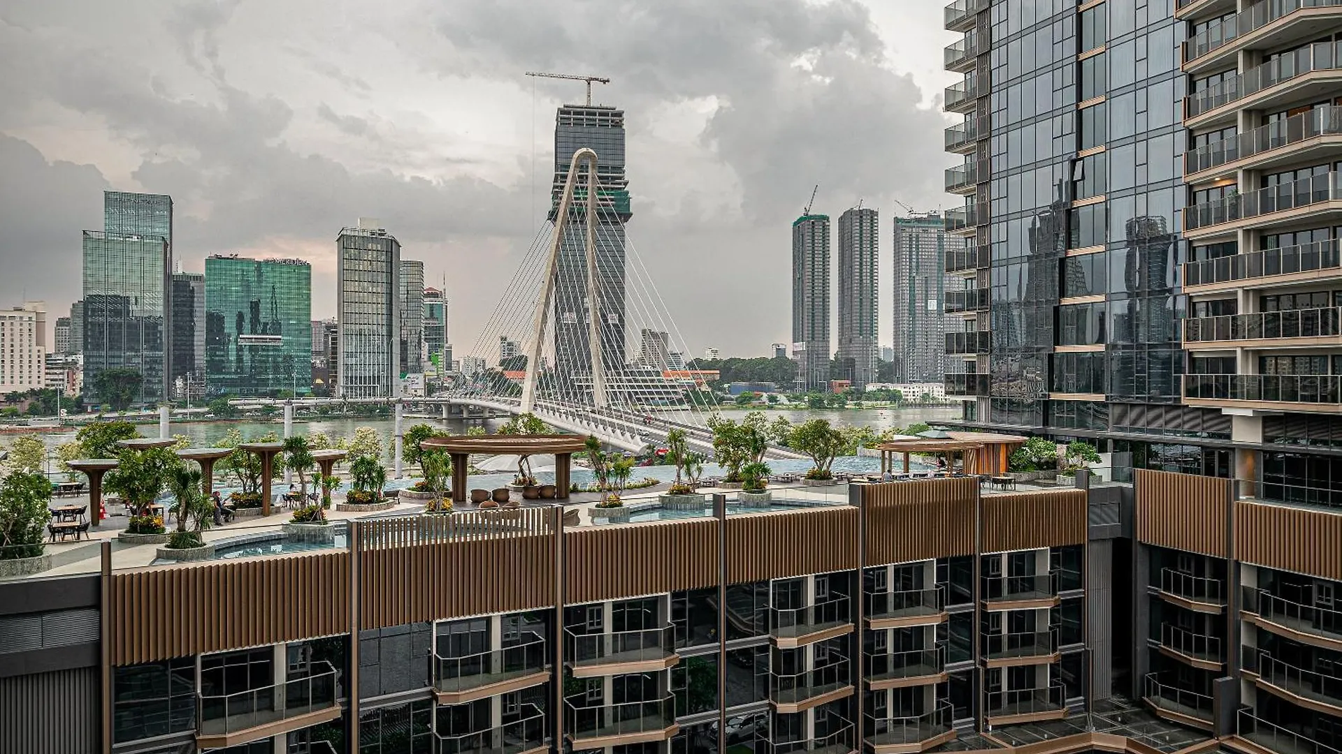Opera Saigon Suites Ho Chi Minh City