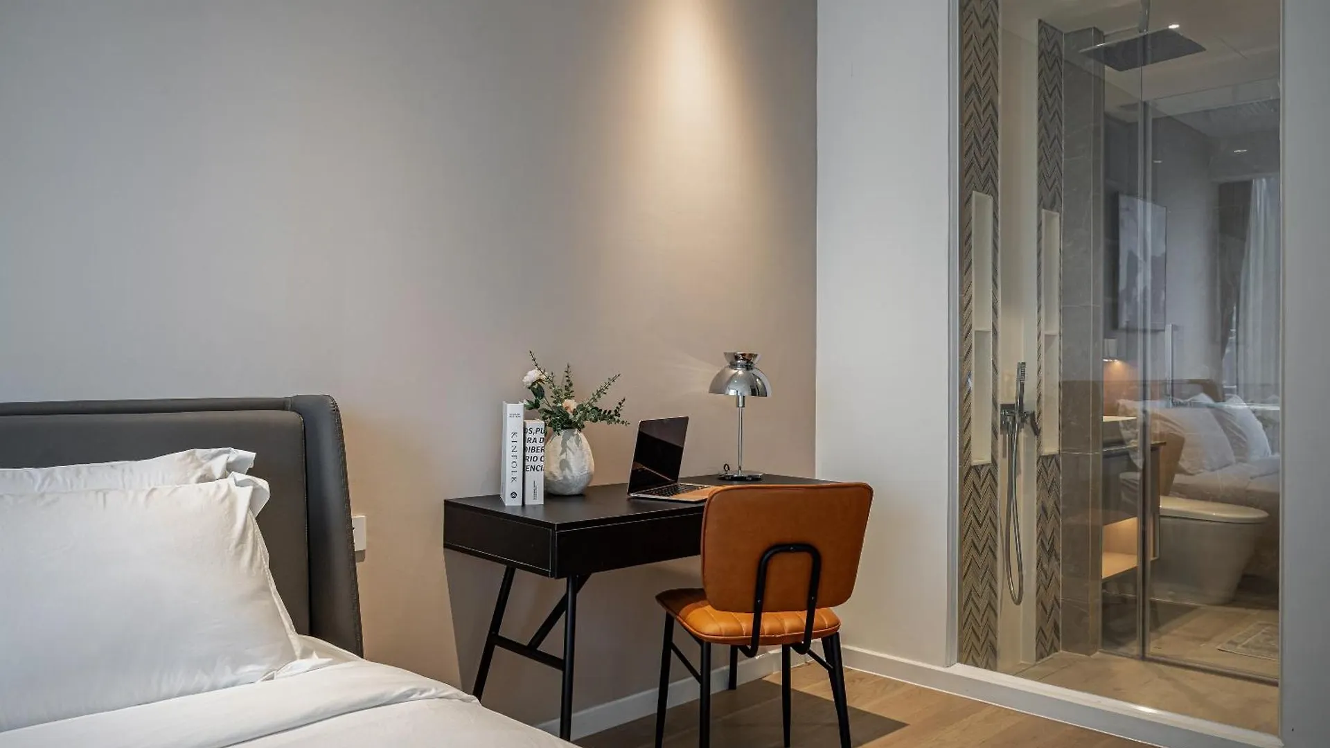 Opera Saigon Suites Ho Chi Minh City 0*,  Vietnam