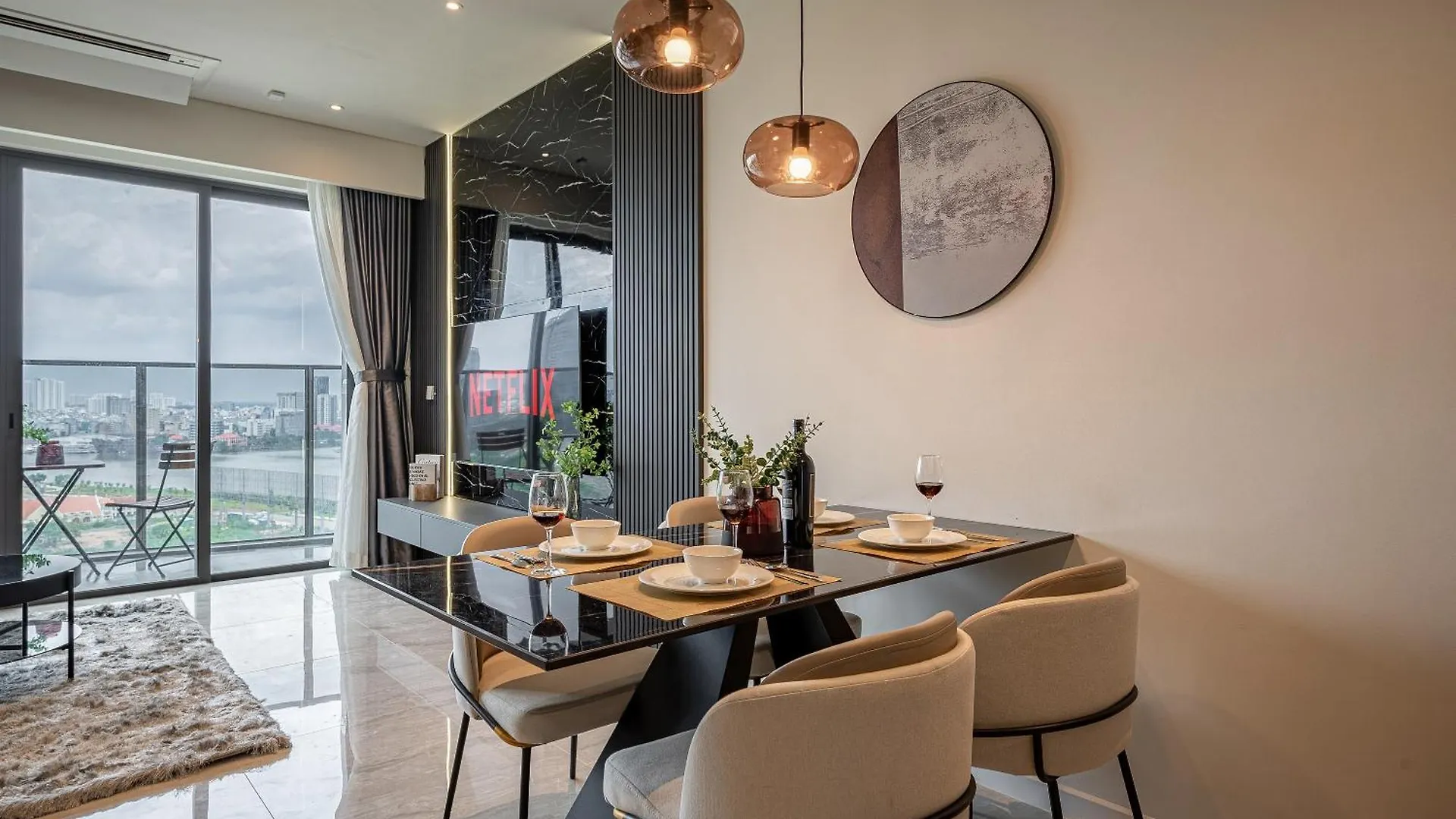 Opera Saigon Suites Ho Chi Minh City Apartment